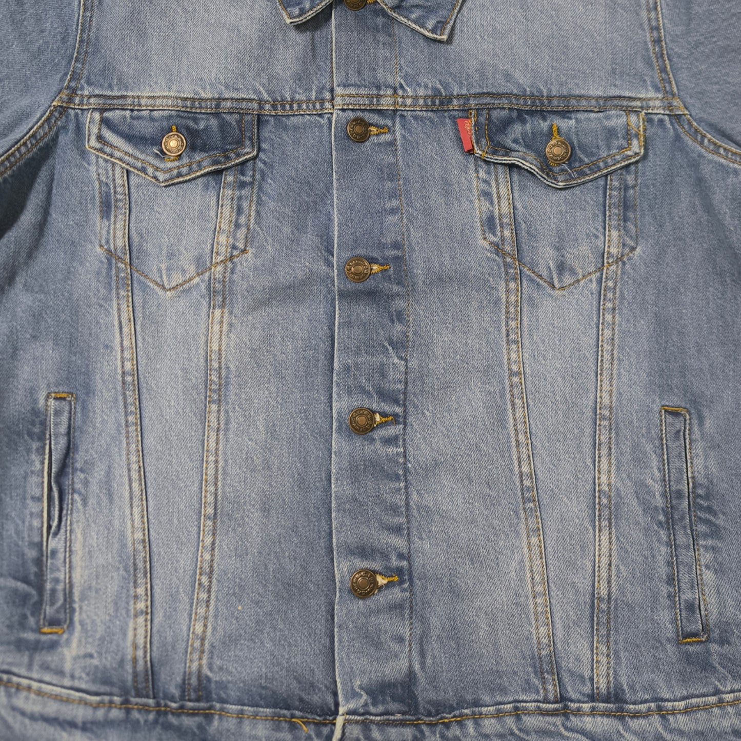 Men classic Denim Jacket – Light Blue