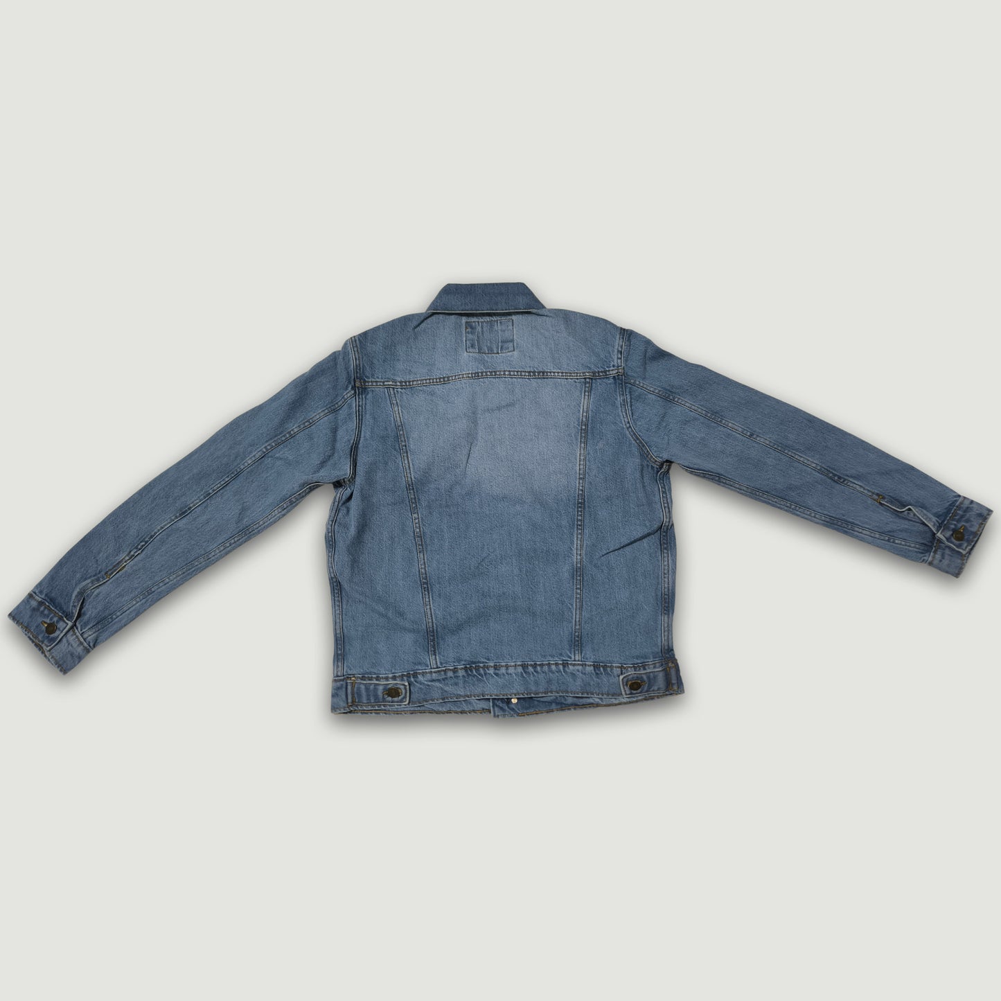 Men classic Denim Jacket – Light Blue