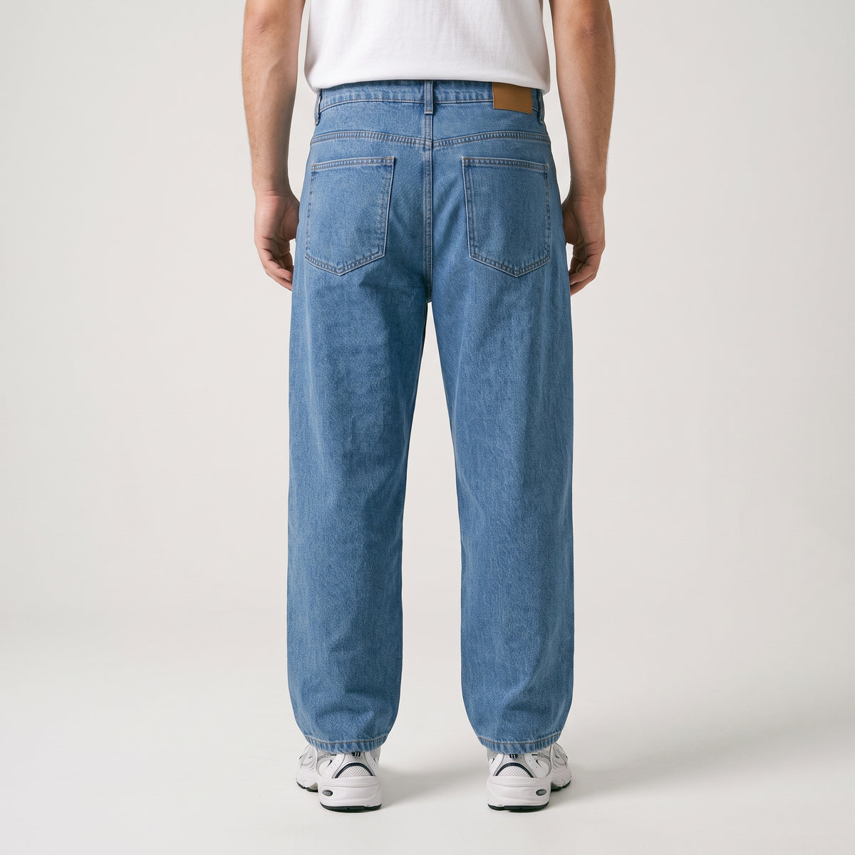 Men Angled Seam Baggy Jeans 23105 - Medium Blue