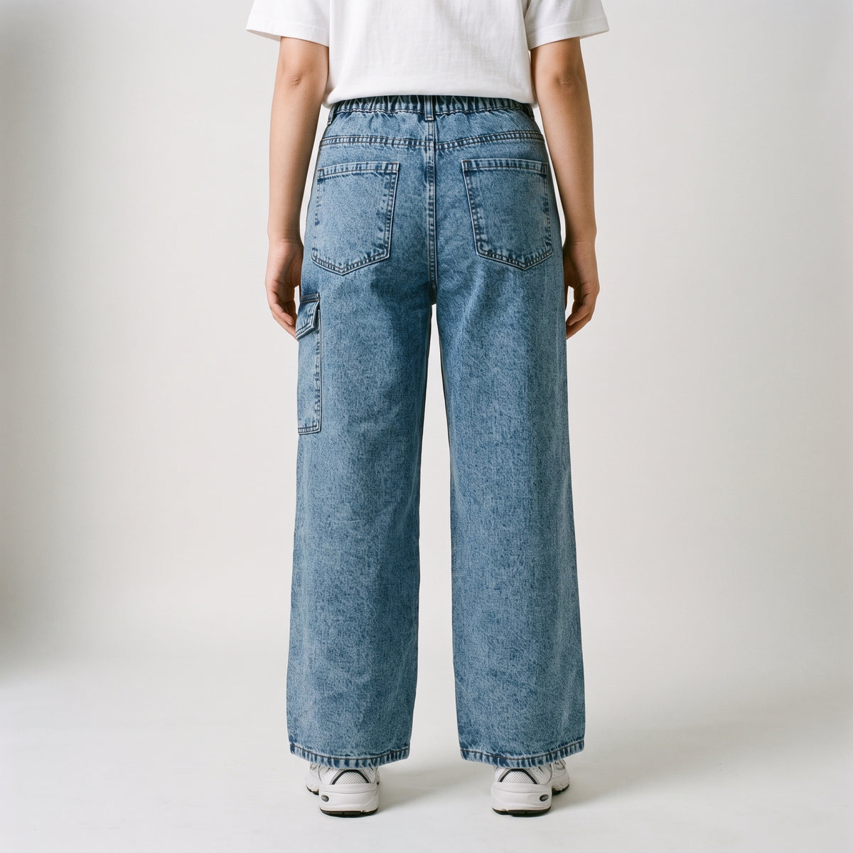 Women Wide Leg Jeans 23099 in Medium Blue, photo 2