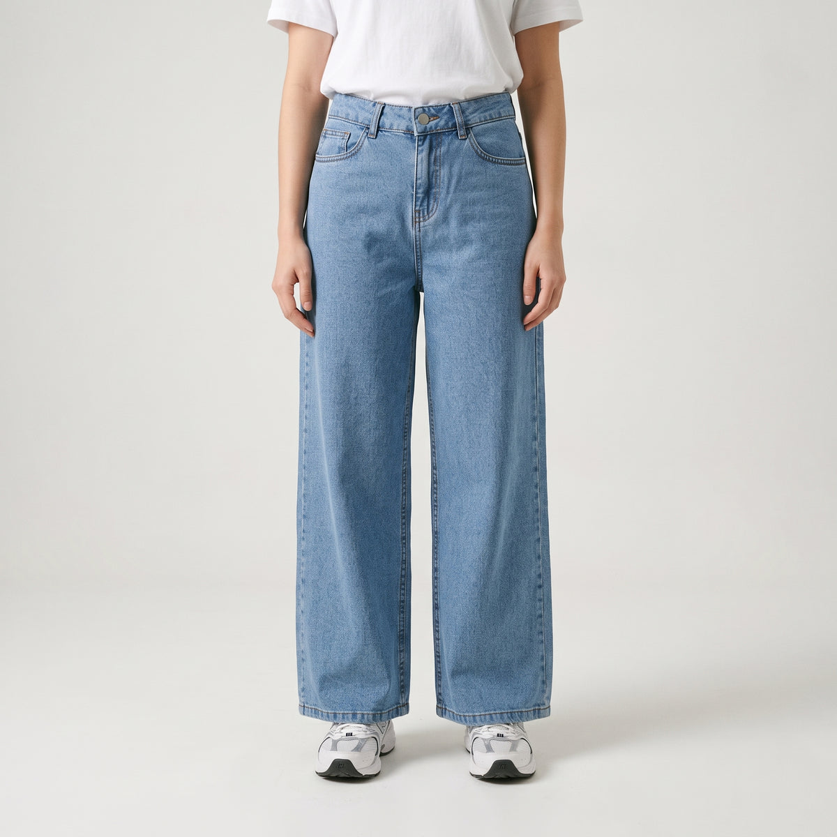 Women Wide Leg Jeans 23074 in Light Blue, photo 1