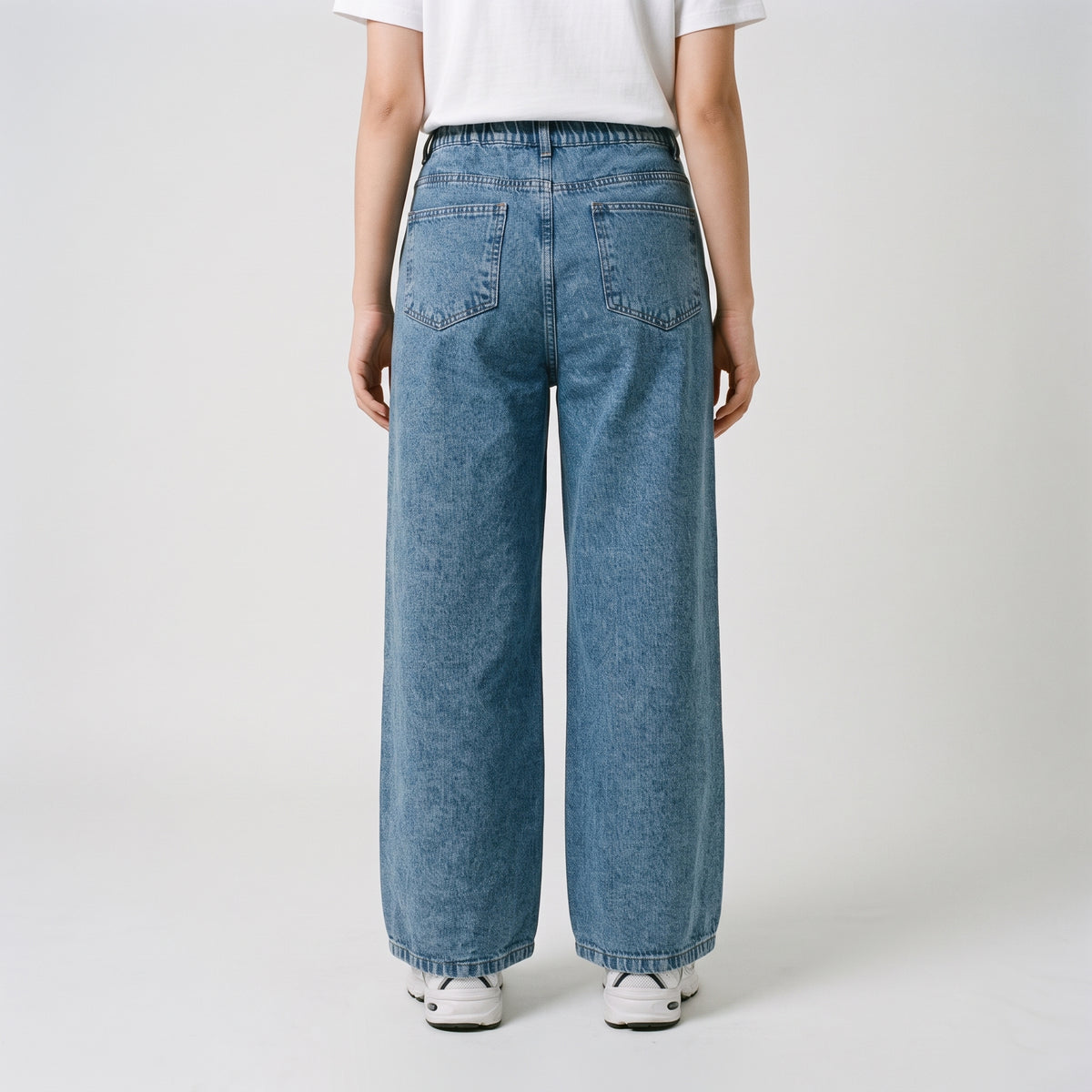 Women Wide Leg Jeans 23106 in Medium Blue, photo 2