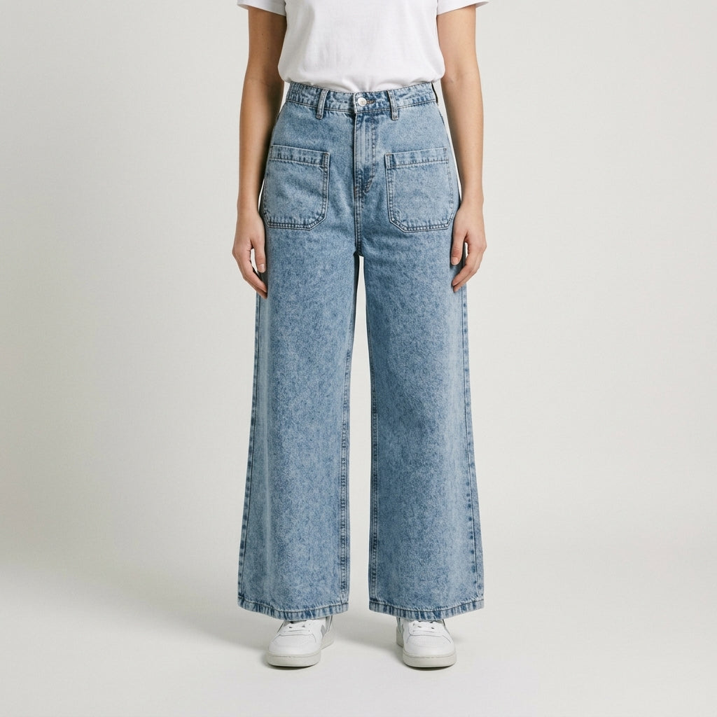 Women Wide Leg Jeans 23107 in Light Blue, front view