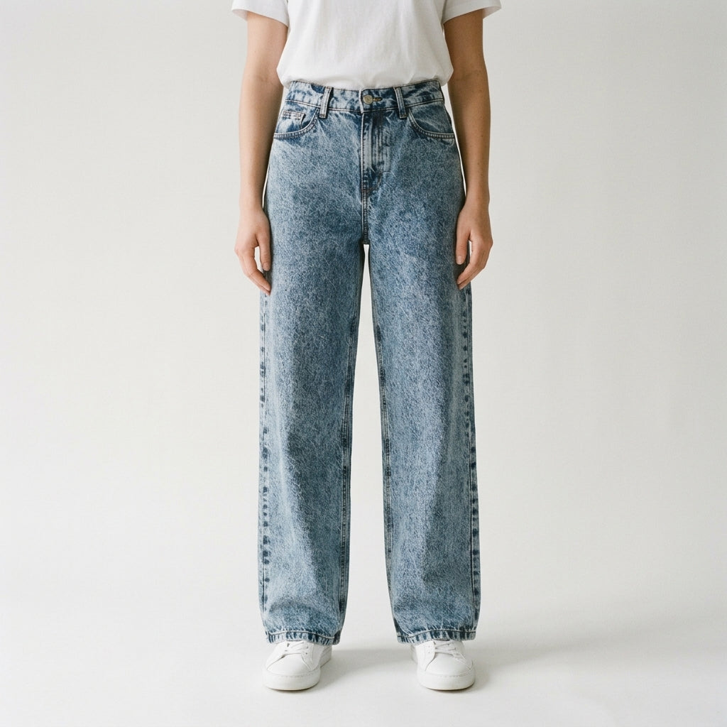 Women Wide Leg Jeans 23097 in Light Blue, front view