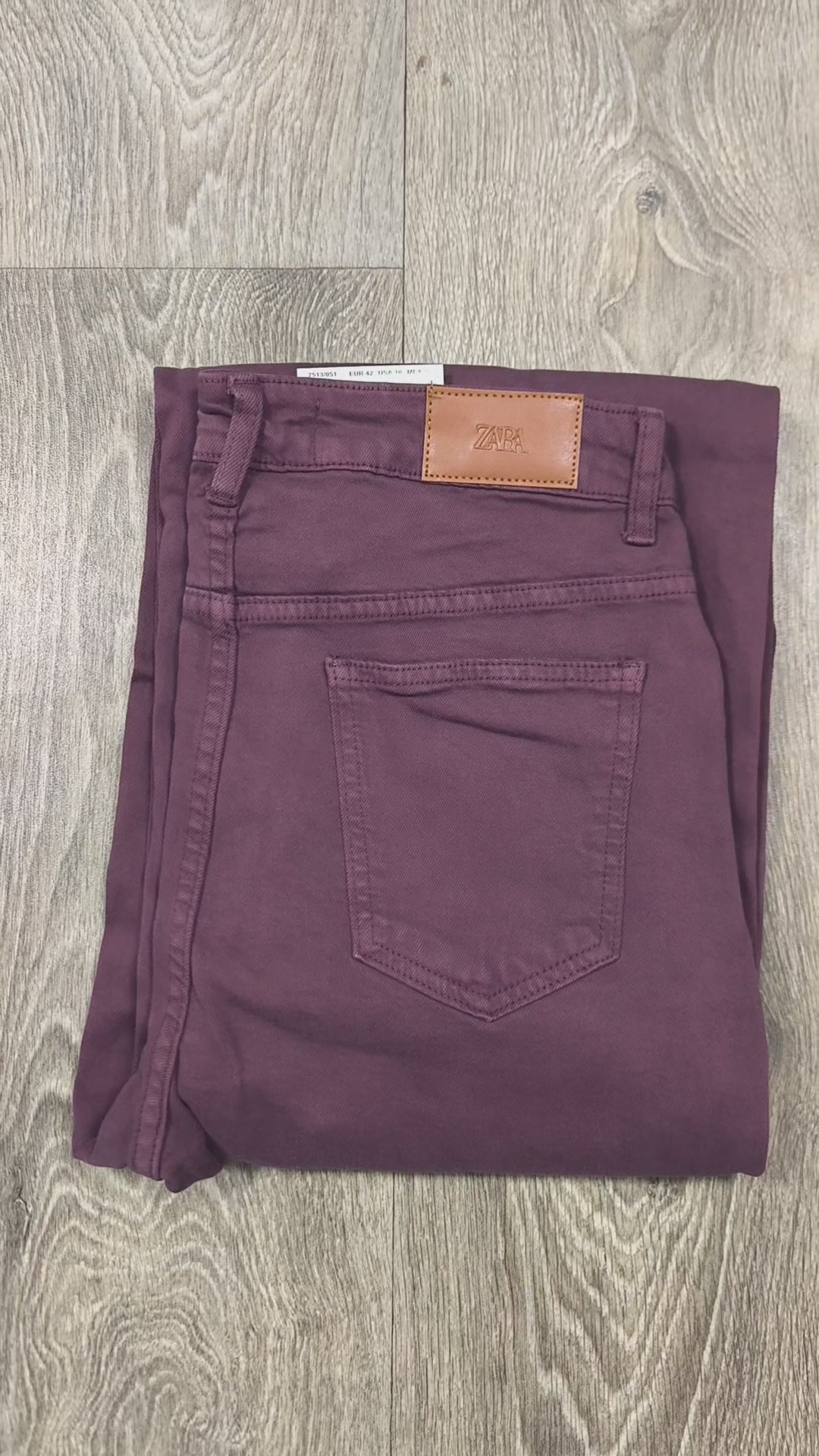 Women High-Waisted Wide Leg Jeans - Burgundy